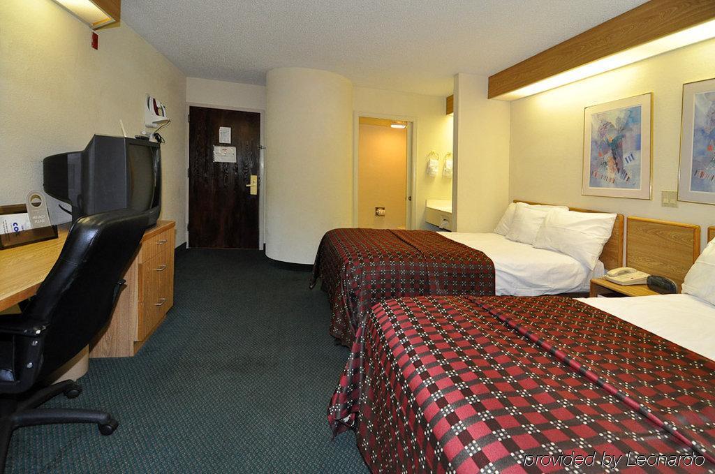 Red Roof Inn Pensacola Fairgrounds Ngoại thất bức ảnh